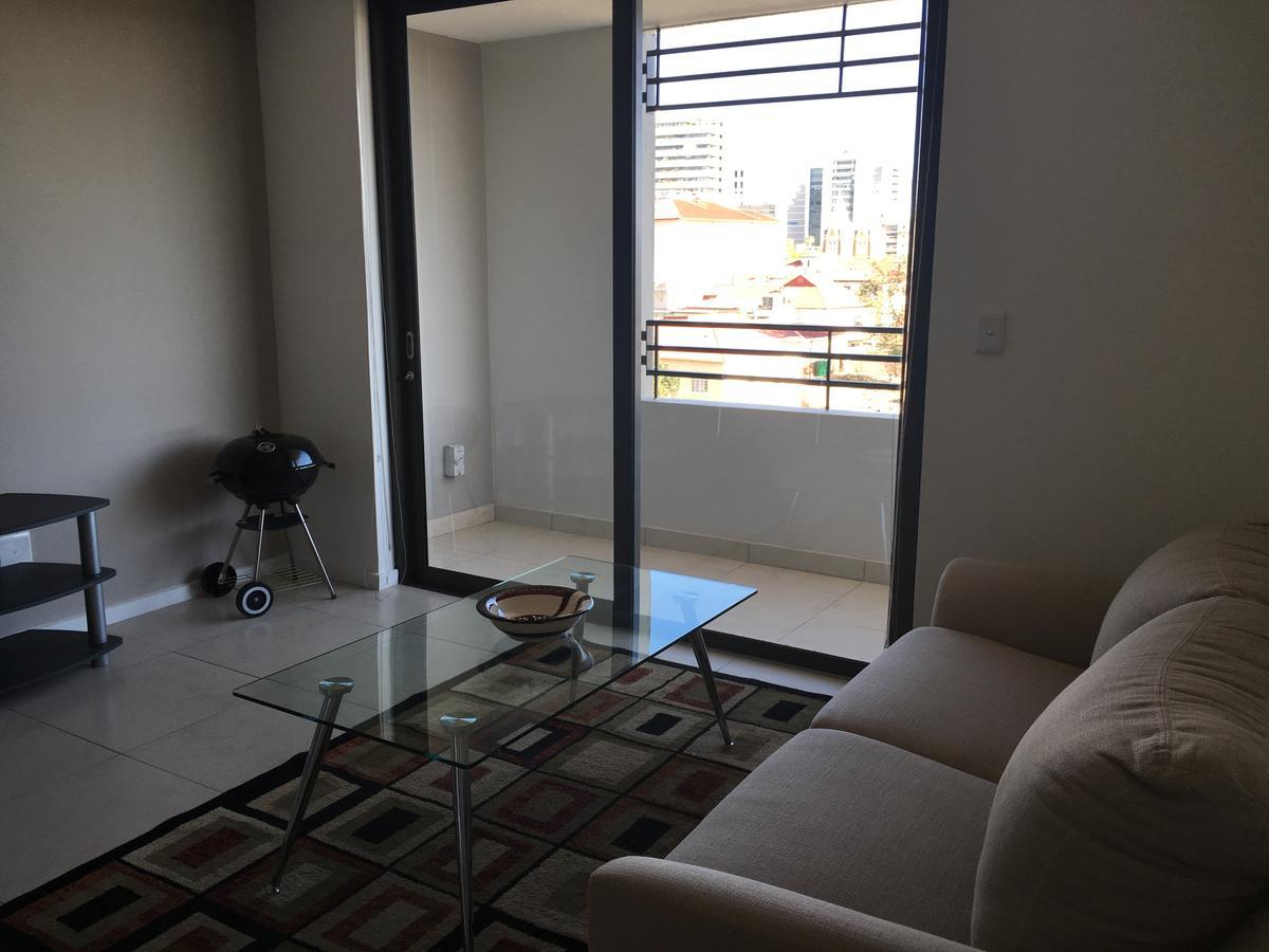 City Junction Apartman Windhoek Kültér fotó