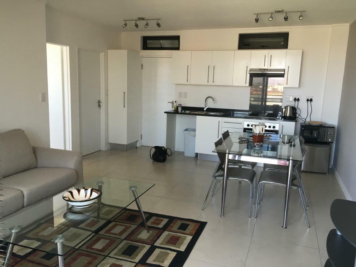 City Junction Apartman Windhoek Kültér fotó